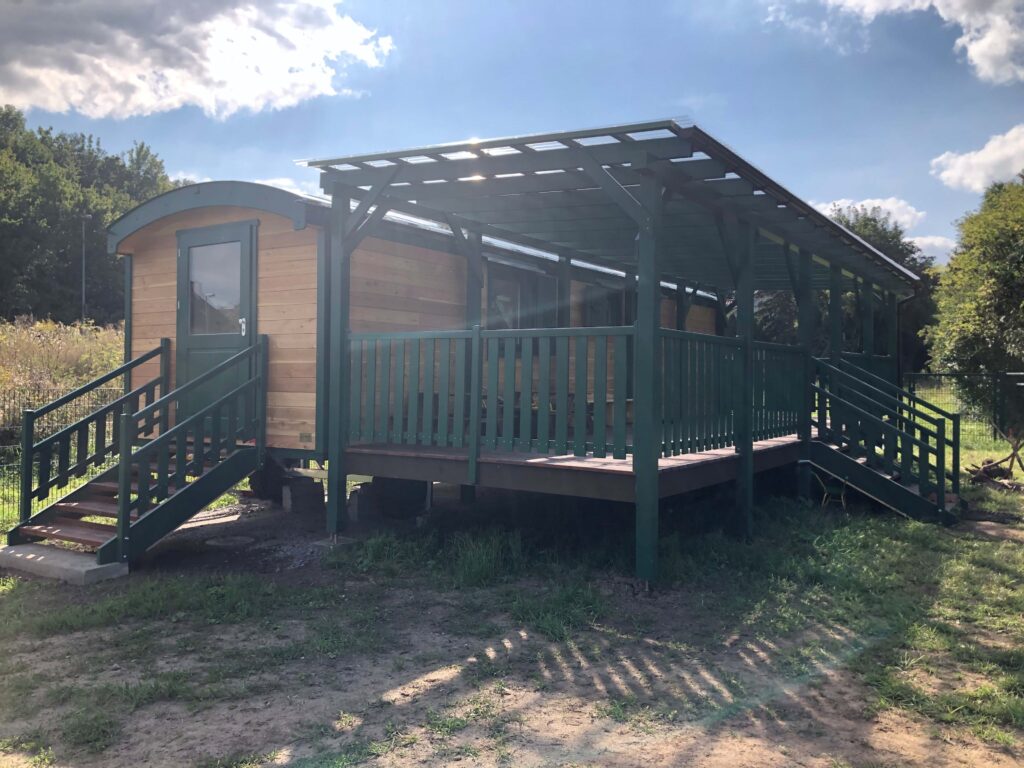 NAWALO Waldkindergartenwagen WKW 12000-S-30 mit überdachter Veranda