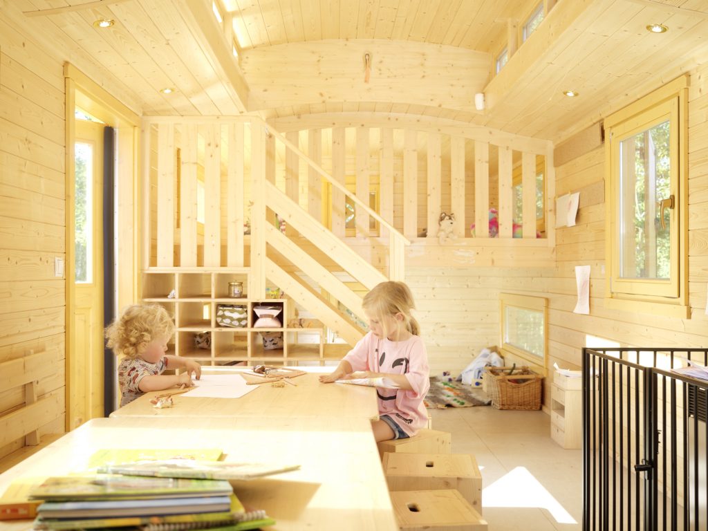 NAWALO Waldkindergartenwagen – Außenansicht